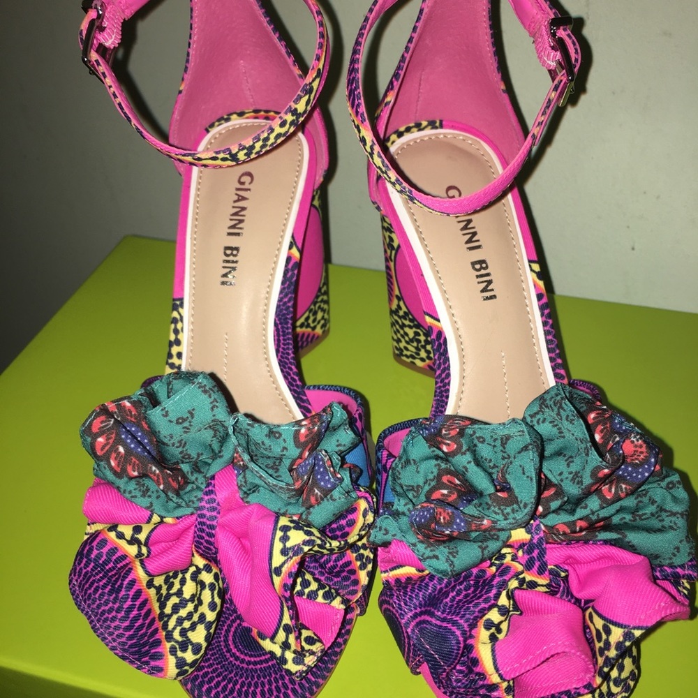 Gianni Bini! New with box 6 1/2 shoes